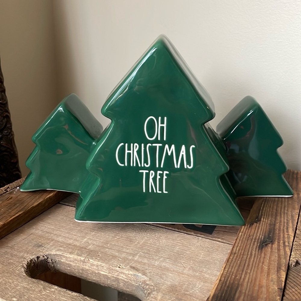 BNWT “Oh‎ Christmas Tree” Rae Dunn Decor